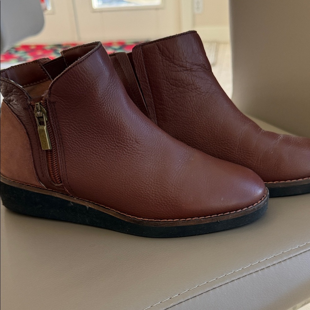 Leather Wesley soft walk boots